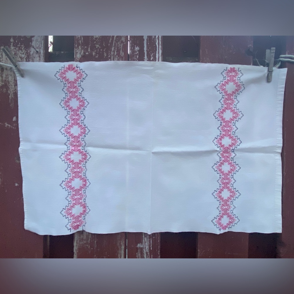 Vintage Ukrainian Embroidered Table Runner